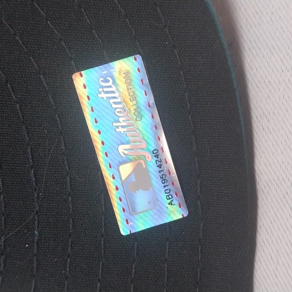 New era 59 fifty Seattle mariners hat NWT - Picture 6 of 7